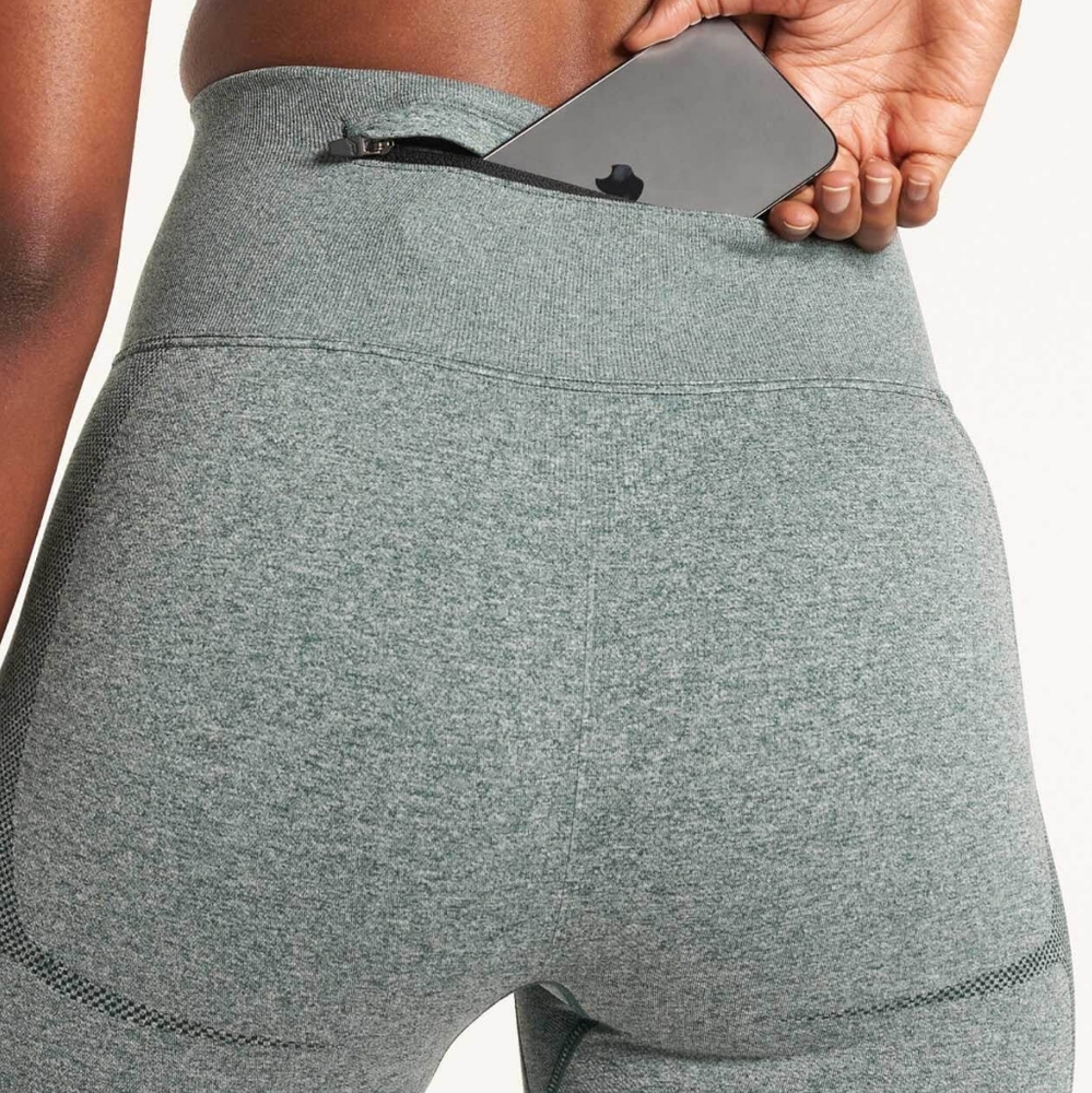 Pursue Fitness Hope Scope Dark Green Seamless Shorts
